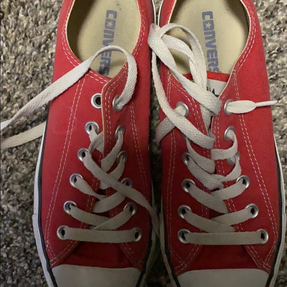 Red converse